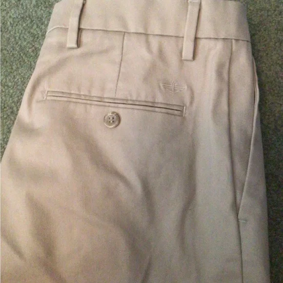 Dockers Light Beige Khakis - Picture 6 of 7